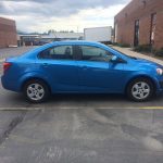 Blue_vinyl_car_wrap_color_change