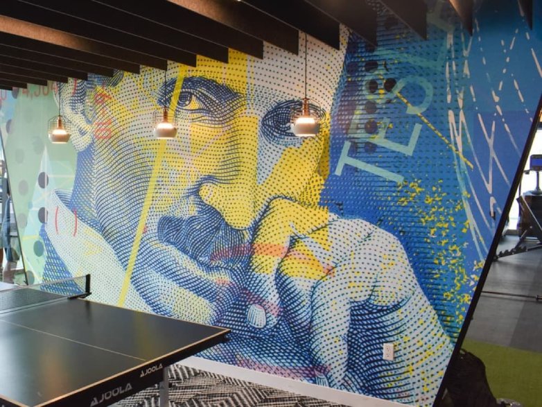 Window & Wall Graphics Printing & Installation Services